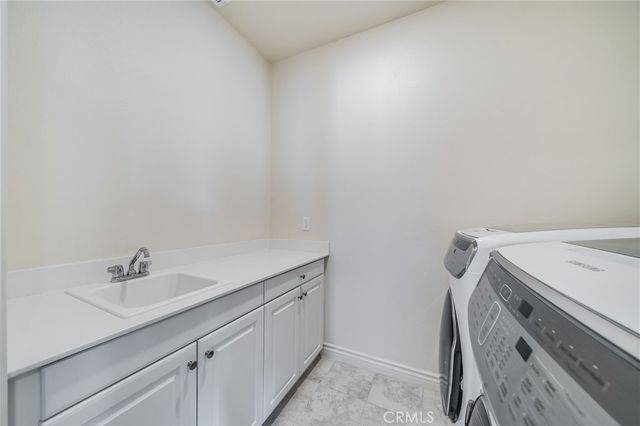 143 Chronology, Irvine, CA 92618