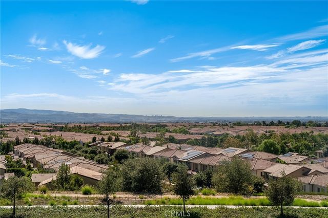 143 Chronology, Irvine, CA 92618