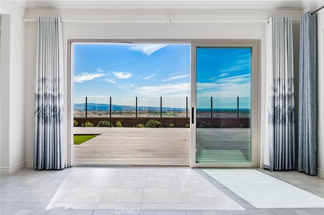 143 Chronology, Irvine, CA 92618