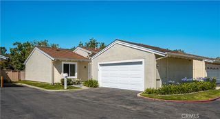 32 Acorn 15, Irvine, CA 92604