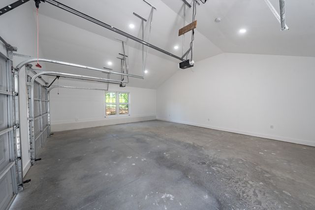 368 Ocala Dr, Nashville, TN 37211