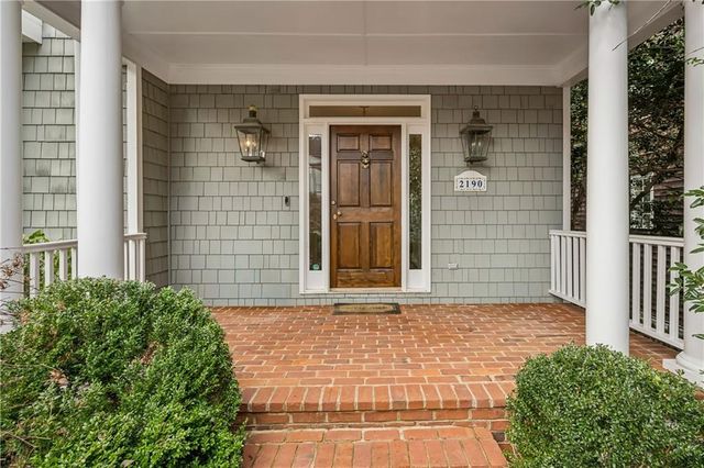 2190 Stephen Long NE Drive, Atlanta, GA 30305