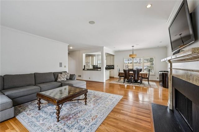 2190 Stephen Long NE Drive, Atlanta, GA 30305