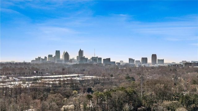 2190 Stephen Long NE Drive, Atlanta, GA 30305