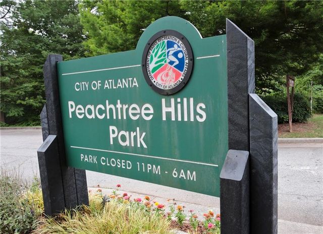 2190 Stephen Long NE Drive, Atlanta, GA 30305