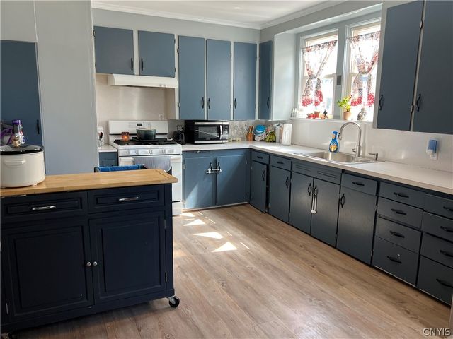 2 Delaware Avenue, Cortland, NY 13045