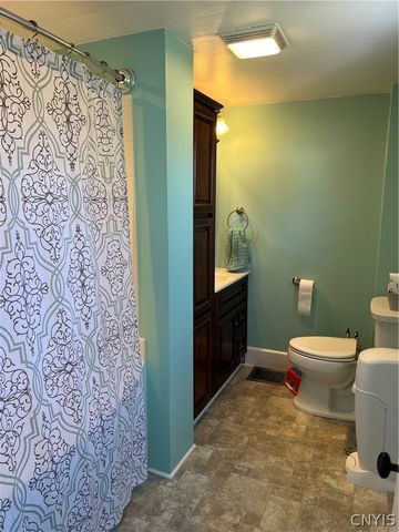 2 Delaware Avenue, Cortland, NY 13045