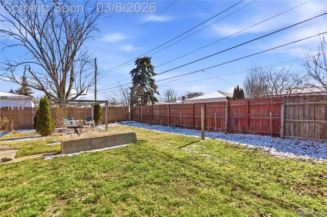 11844 Harold Street, Warren, MI 48089