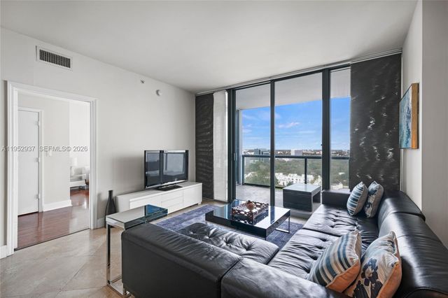 601 NE 36th St 1704, Miami, FL 33137