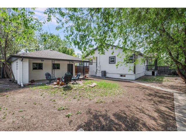 9525 W 11th Ave, Lakewood, CO 80215
