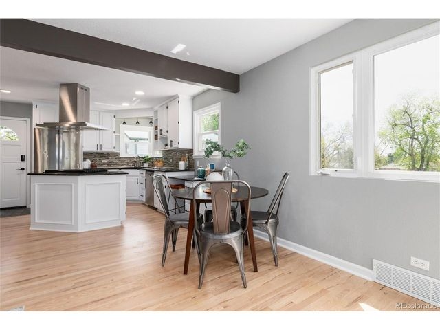 9525 W 11th Ave, Lakewood, CO 80215