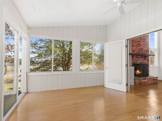 6 Sandgate Circle, Madison, CT 06443