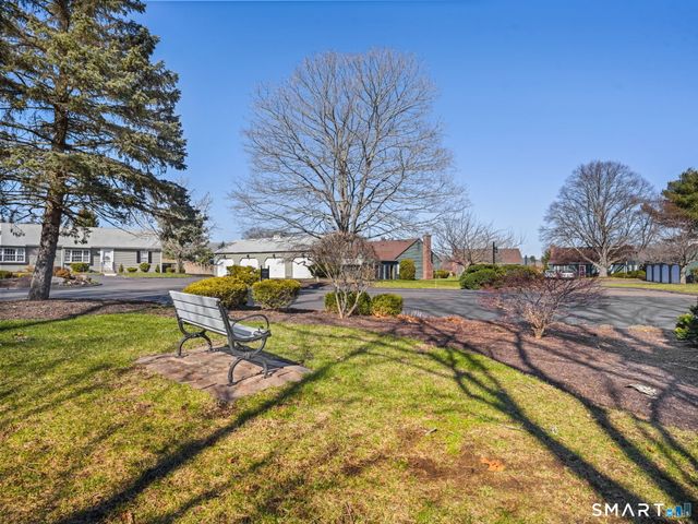 6 Sandgate Circle, Madison, CT 06443