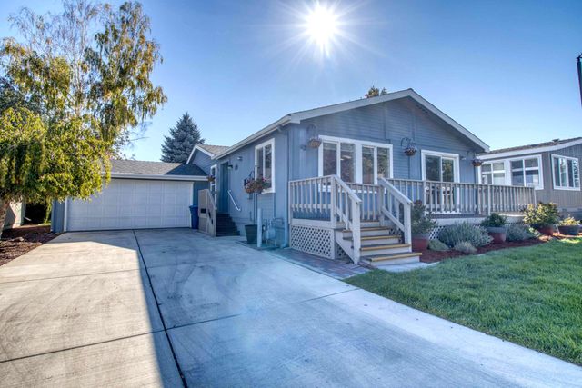 1188 NE 27th Street 82, Bend, OR 97701