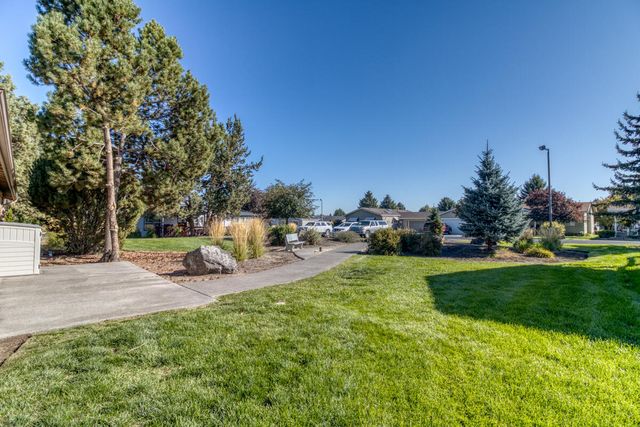 1188 NE 27th Street 82, Bend, OR 97701