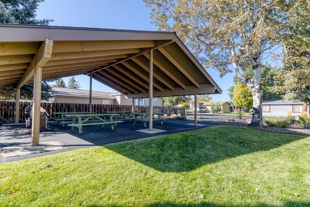 1188 NE 27th Street 82, Bend, OR 97701