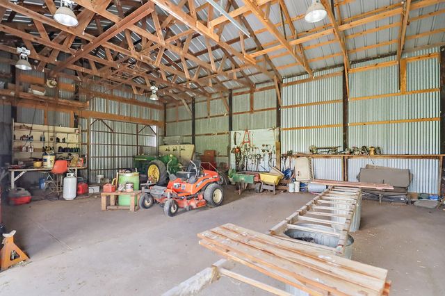 11221 State Highway 65, Winnie, TX 77665