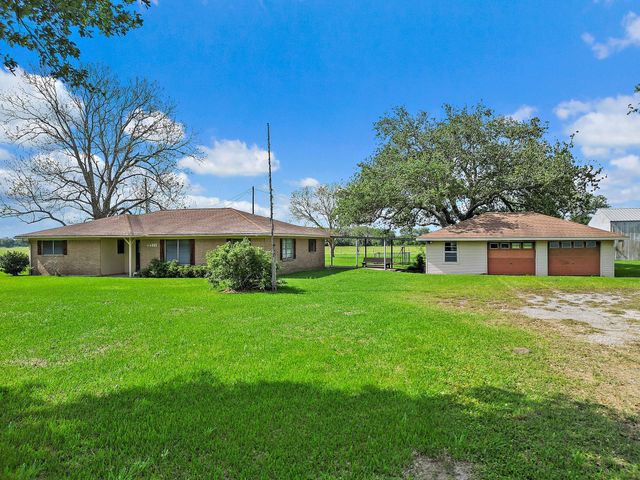 11221 State Highway 65, Winnie, TX 77665