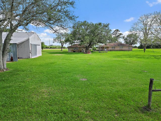 11221 State Highway 65, Winnie, TX 77665