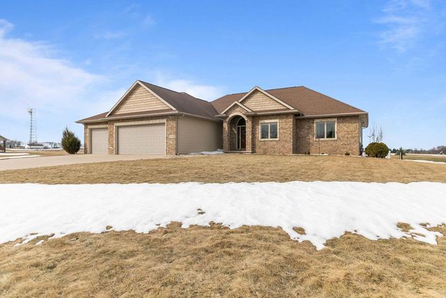 8065 GOLDEN PRIMROSE CIRCLE, Neenah, WI 54956