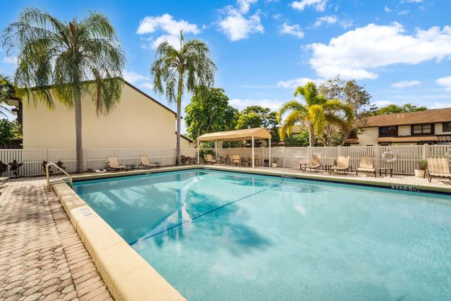 3801 N Carambola Cir North Circle N 2802, Coconut Creek, FL 33066