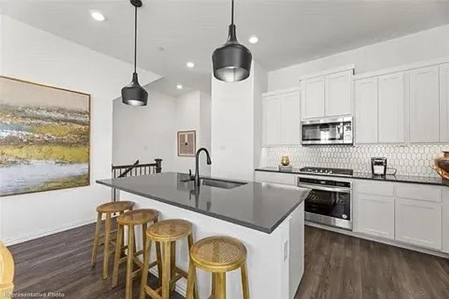 4300 Henderson Avenue, North Richland Hills, TX 76180