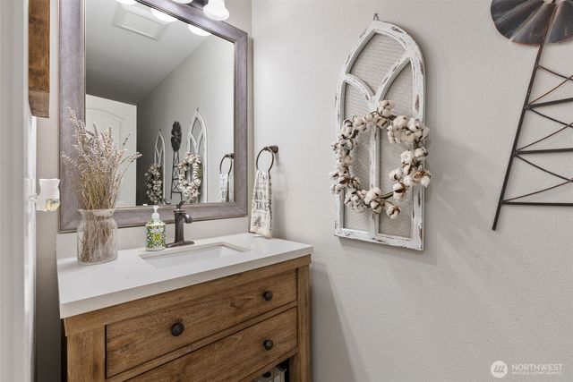 4555 NE 242nd Avenue, Vancouver, WA 98682