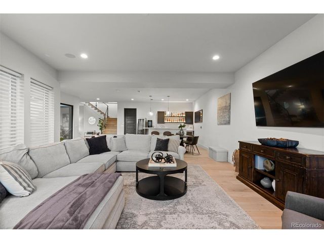 2237 Rim Ridge Dr, Castle Rock, CO 80108