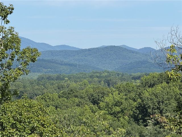 1140 Packs Mountain Ridge Road, Taylors, SC 29687