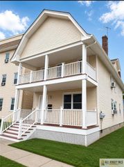 84 W Cherry Street, Rahway, NJ 07065