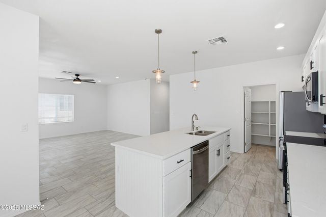 2974 W Sago Circle, Tucson, AZ 85705