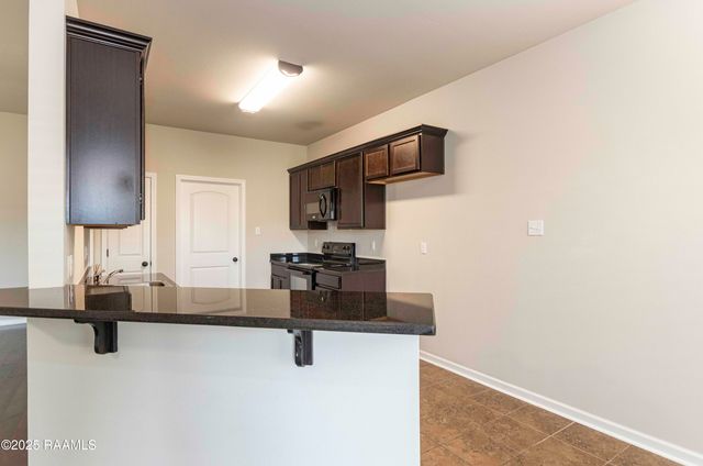 132 Timber Edge Drive, Youngsville, LA 70592