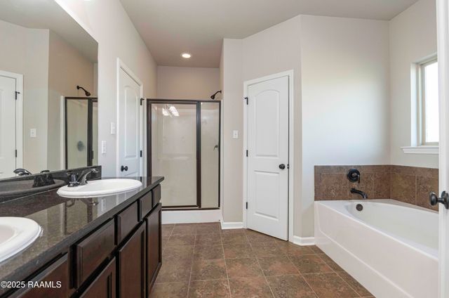 132 Timber Edge Drive, Youngsville, LA 70592