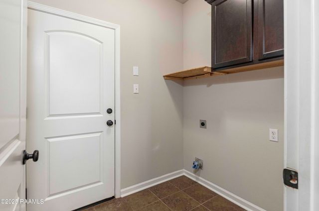 132 Timber Edge Drive, Youngsville, LA 70592