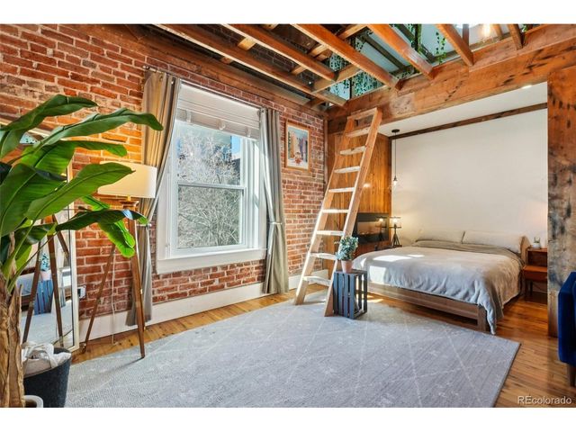 610 N Logan St 14, Denver, CO 80203