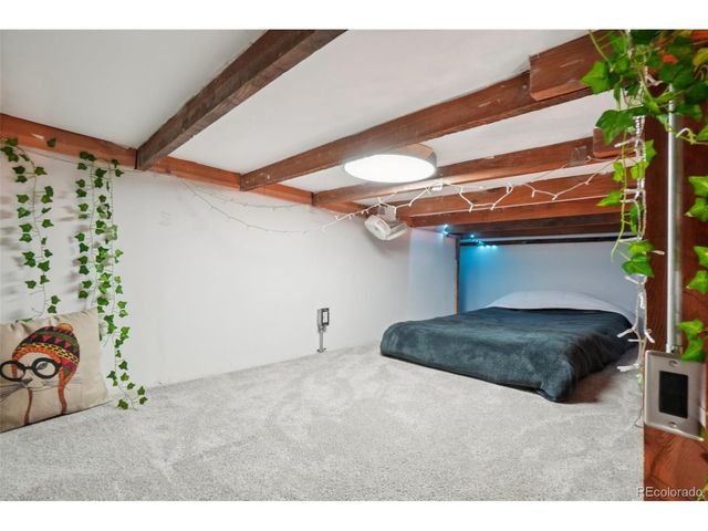 610 N Logan St 14, Denver, CO 80203