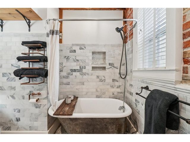 610 N Logan St 14, Denver, CO 80203