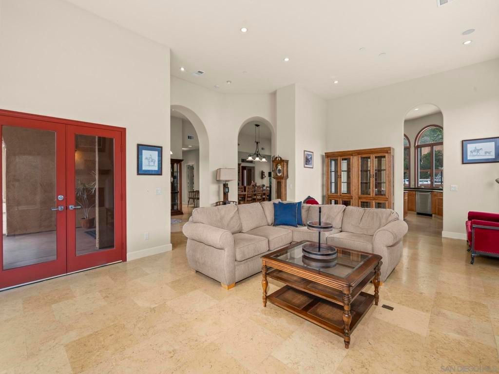 Image 19 of property listing at 17922 Sierra Cielo Ln, Jamul, CA 91935