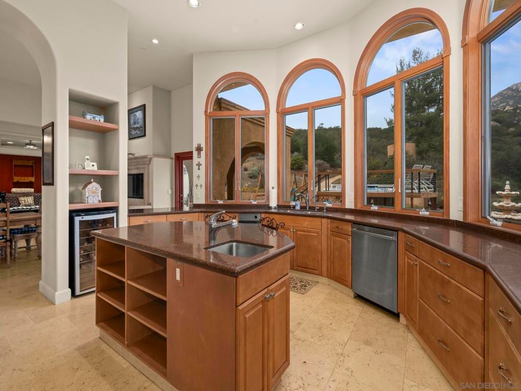 Image 23 of property listing at 17922 Sierra Cielo Ln, Jamul, CA 91935