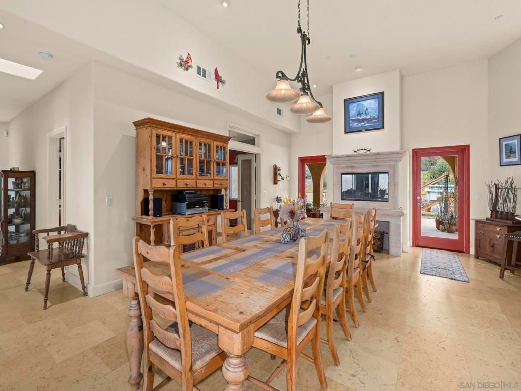 Image 28 of property listing at 17922 Sierra Cielo Ln, Jamul, CA 91935