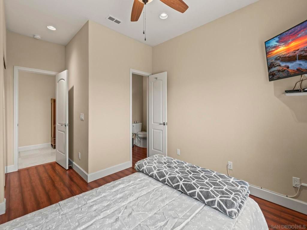 Image 36 of property listing at 17922 Sierra Cielo Ln, Jamul, CA 91935