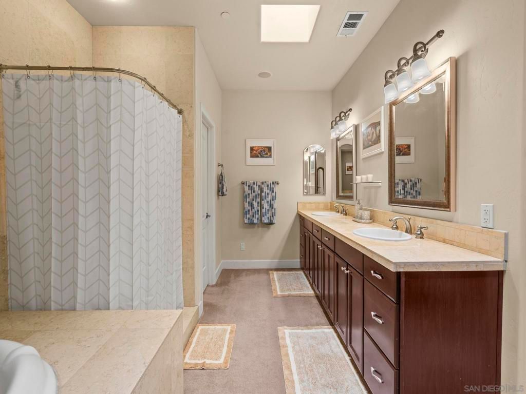 Image 43 of property listing at 17922 Sierra Cielo Ln, Jamul, CA 91935