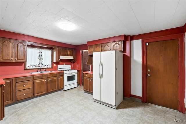 451-453 Martin Luther King West, Syracuse, NY 13205