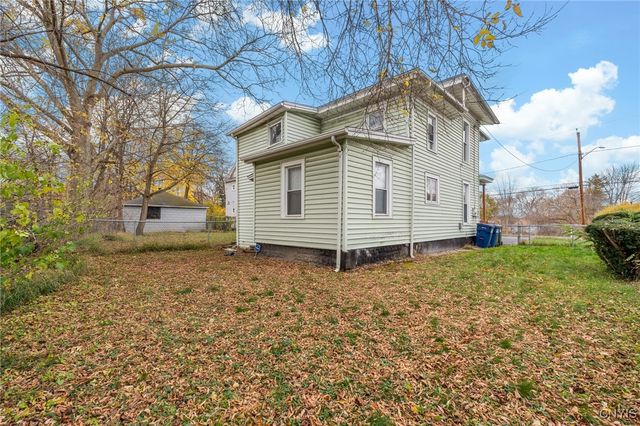 451-453 Martin Luther King West, Syracuse, NY 13205