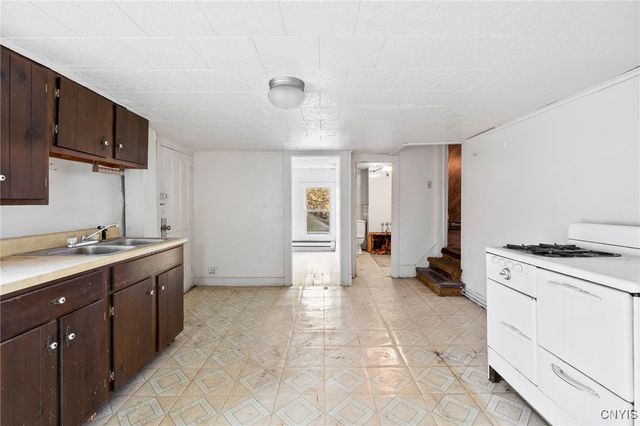 451-453 Martin Luther King West, Syracuse, NY 13205