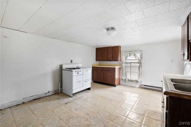 451-453 Martin Luther King West, Syracuse, NY 13205