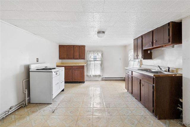 451-453 Martin Luther King West, Syracuse, NY 13205