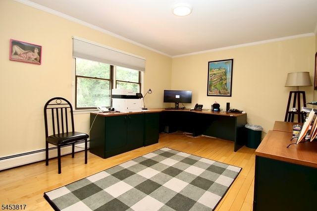 9 Watch Hill Rd, Mahwah Twp., NJ 07430