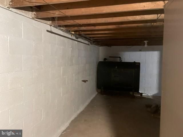 3904 WALNUT ST, Harrisburg, PA 17109