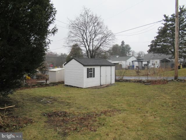 3904 WALNUT ST, Harrisburg, PA 17109